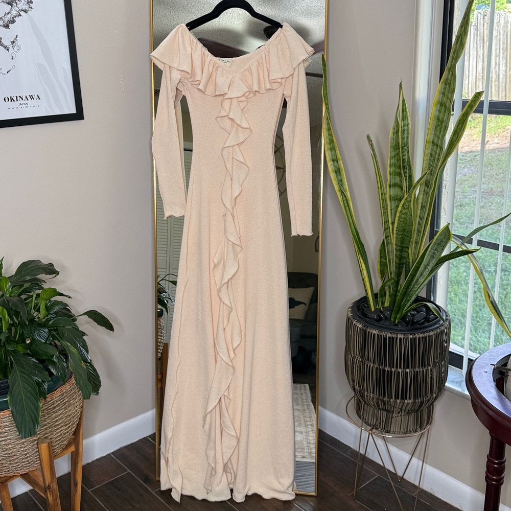 Arcina Ori Mila Crème Maxi Dress NWT - Picture 11 of 17